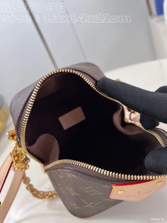 In LOUIS VUITTON Just Case-13*14*11.5CM 0731